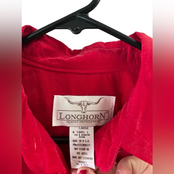 Red western longhorn button down long sleeve blouse - Picture 2 of 6